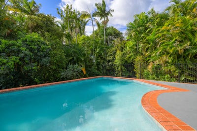 /international/au/30-heather-street-southside-qld-151027316/