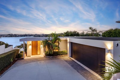 /international/au/17c-tara-street-sylvania-nsw-151332124/