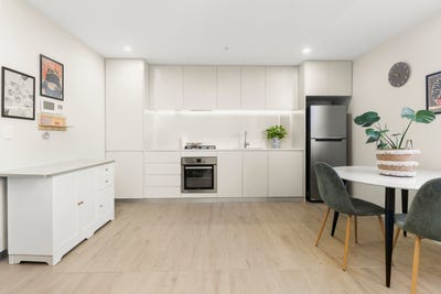 /international/au/504-105d-willarong-road-caringbah-nsw-150705968/