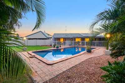 /international/au/11-lautoka-court-clear-island-waters-qld-151133960/