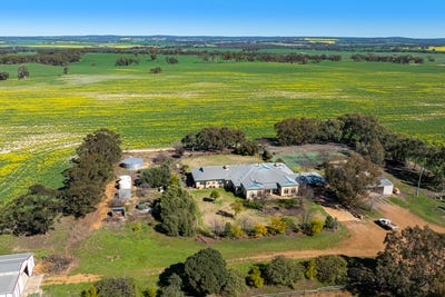 /international/au/66-fowler-road-bolgart-wa-700335164/
