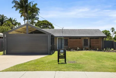 /international/au/23-whitcomb-street-hillcrest-qld-151252804/