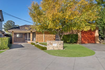 /international/au/8-rosedale-avenue-penrith-nsw-148310596/?lang=en