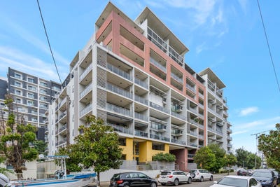 /international/au/65-12-18-bathurst-street-liverpool-nsw-148334052/