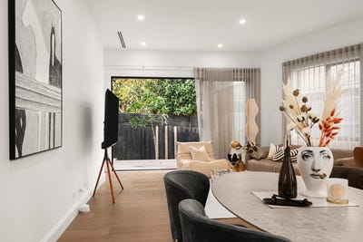 /international/au/26-tyrrell-street-mont-albert-north-vic-151373540/