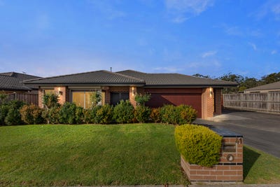 /international/au/41-monica-drive-drouin-vic-151497116/