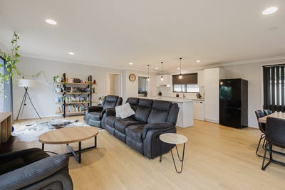 /international/au/12-doyle-street-scone-nsw-151528844/