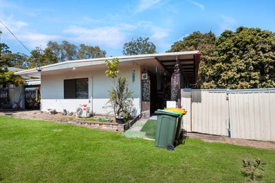 /international/au/50-southampton-road-ellen-grove-qld-152608816/