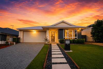 /international/au/47-oxford-drive-flagstone-qld-151286800/