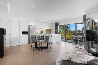 /international/au/205-9-leila-street-cannington-wa-150999600/