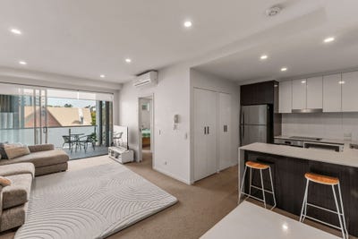 /international/au/32-55-princess-street-kangaroo-point-qld-151493452/