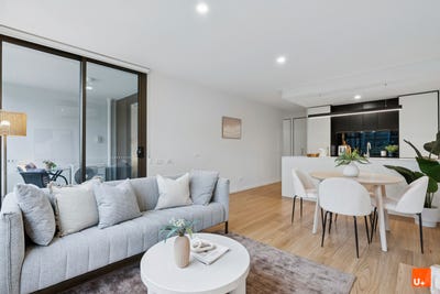 /international/au/206-21-challis-street-dickson-act-150719728/