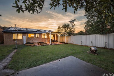 /international/au/4-flowerdale-place-kaleen-act-152036812/