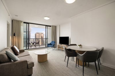 /international/au/3803-128-charlotte-street-brisbane-city-qld-152731320/