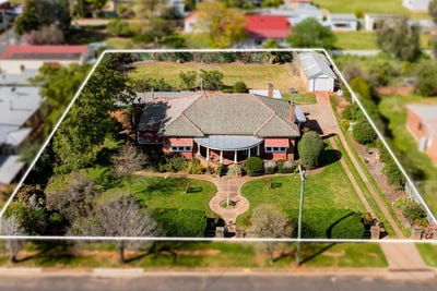 /international/au/123-asquith-street-temora-nsw-152446944/