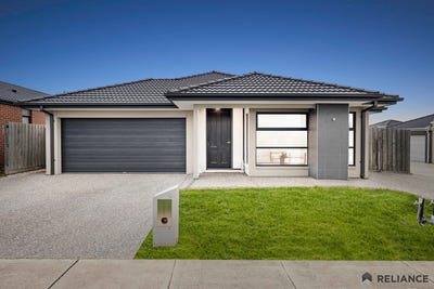 /international/au/9-winpara-street-wallan-vic-151510612/