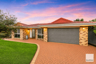 /international/au/12-melody-street-victoria-point-qld-151227848/