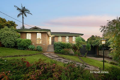 /international/au/27-dellfield-drive-templestowe-lower-vic-151569028/