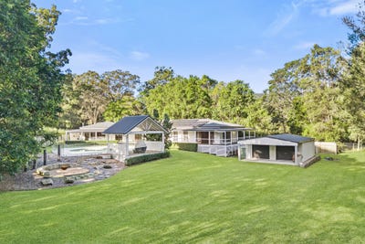 /international/au/4-hersden-court-bonogin-qld-151289952/