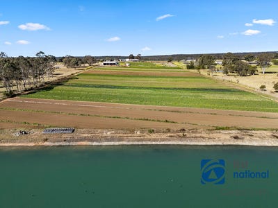 /international/au/115-nightingale-road-pheasants-nest-nsw-151996596/