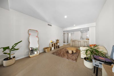 /international/au/3404-35-burdett-street-albion-qld-151311236/