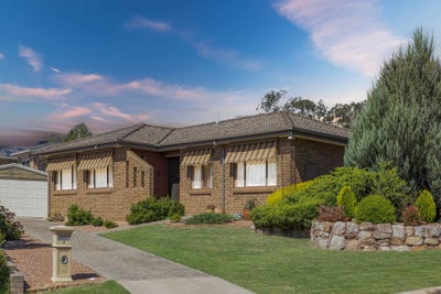 /international/au/5-fitzgibbon-place-queanbeyan-nsw-150831008/