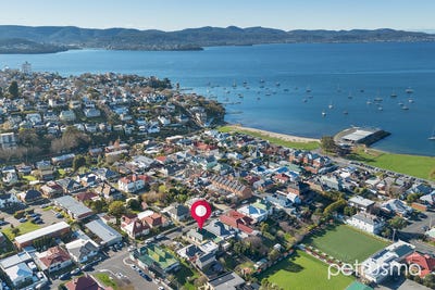 /international/au/23-king-street-sandy-bay-tas-151627028/