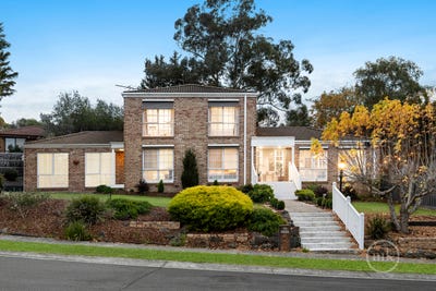 /international/au/76-oronsay-crescent-diamond-creek-vic-151103944/