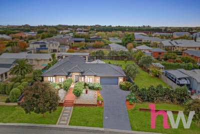 /international/au/15-grange-park-drive-waurn-ponds-vic-151281380/