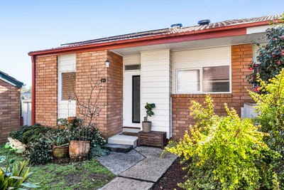 /international/au/207-st-johns-road-bradbury-nsw-148709104/