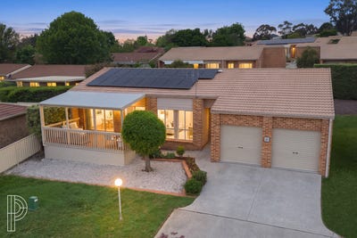 /international/au/8-45-barr-smith-avenue-bonython-act-152638824/
