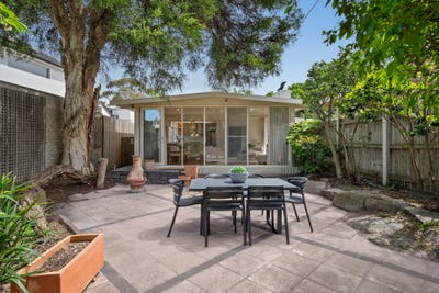 /international/au/85-scott-street-beaumaris-vic-152659948/