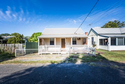 /international/au/28-kennedy-street-south-grafton-nsw-150918836/