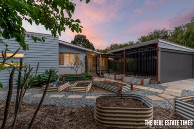 /international/au/227-fisher-street-cloverdale-wa-152415056/