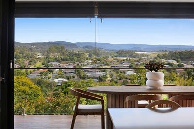/international/au/19-sky-royal-terrace-burleigh-heads-qld-148612864/
