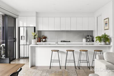 /international/au/292b-autumn-street-manifold-heights-vic-151316400/