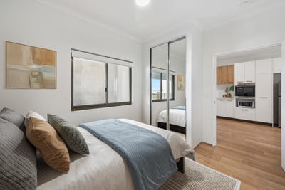 /international/au/12-1-parney-close-north-coogee-wa-152678708/