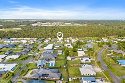 /international/au/27-finch-street-oakhurst-qld-151185744/