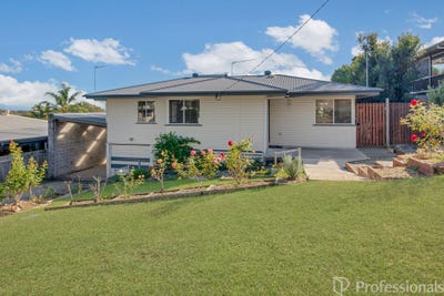 /international/au/30-smith-street-west-gladstone-qld-148365692/