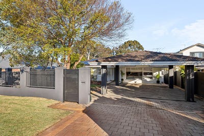 /international/au/7-caple-street-willagee-wa-151566048/