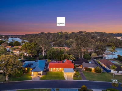 /international/au/92-cyclades-crescent-currumbin-waters-qld-152512132/