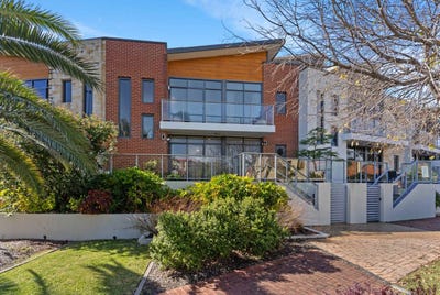 /international/au/8-8-hordern-street-victoria-park-wa-148681208/?lang=en