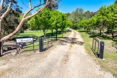 /international/au/30-swains-crossing-road-victor-harbor-sa-151394276/