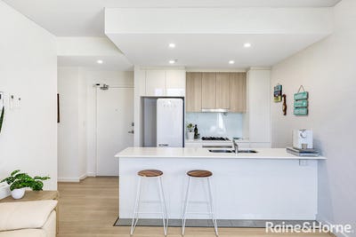 /international/au/201-14-18-auburn-street-wollongong-nsw-151630012/