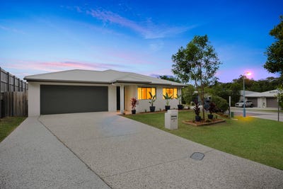 /international/au/23-silver-gull-cresent-peregian-springs-qld-151439628/