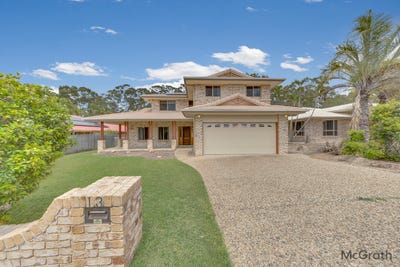 /international/au/13-barrine-close-clinton-qld-152576804/