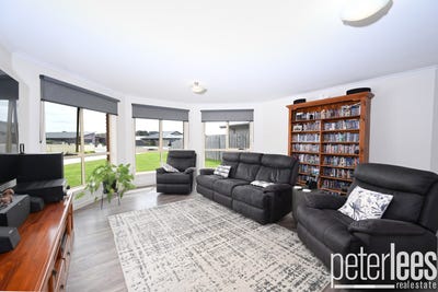 /international/au/25-earl-grove-latrobe-tas-152488292/