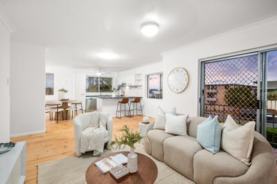 /international/au/1-89-stafford-road-kedron-qld-151185560/
