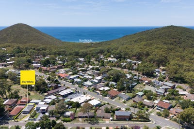 /international/au/75-rigney-street-shoal-bay-nsw-148353920/