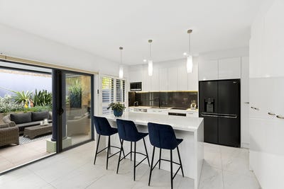 /international/au/5-85-89-willoughby-road-terrigal-nsw-150677592/